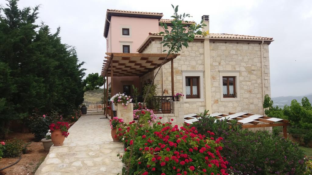 Kritamos Villa & Apartments กามิลารี ภายนอก รูปภาพ